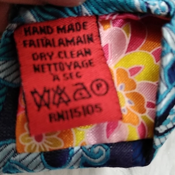 3/$15 John Sparks Neck Tie and Pocket Square - Picture 4 of 8